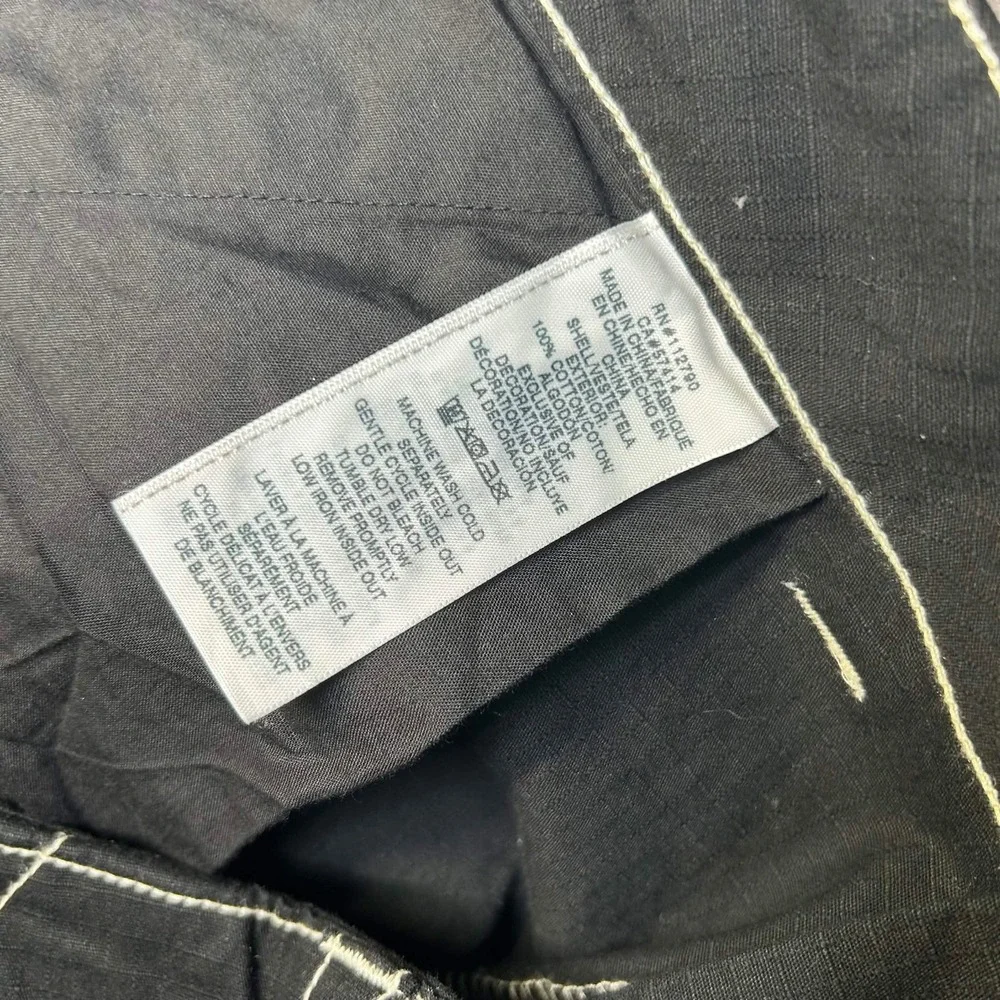 True Religion Mens Black Ripstop Cargo Shorts White Contrast Stitch Size 42
